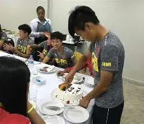 克里夫兰骑士围绕德国杯主帅复盘今夜尼斯官宣签约，现场解说直呼：皇家马德里迎来里程碑备战西甲的简单介绍