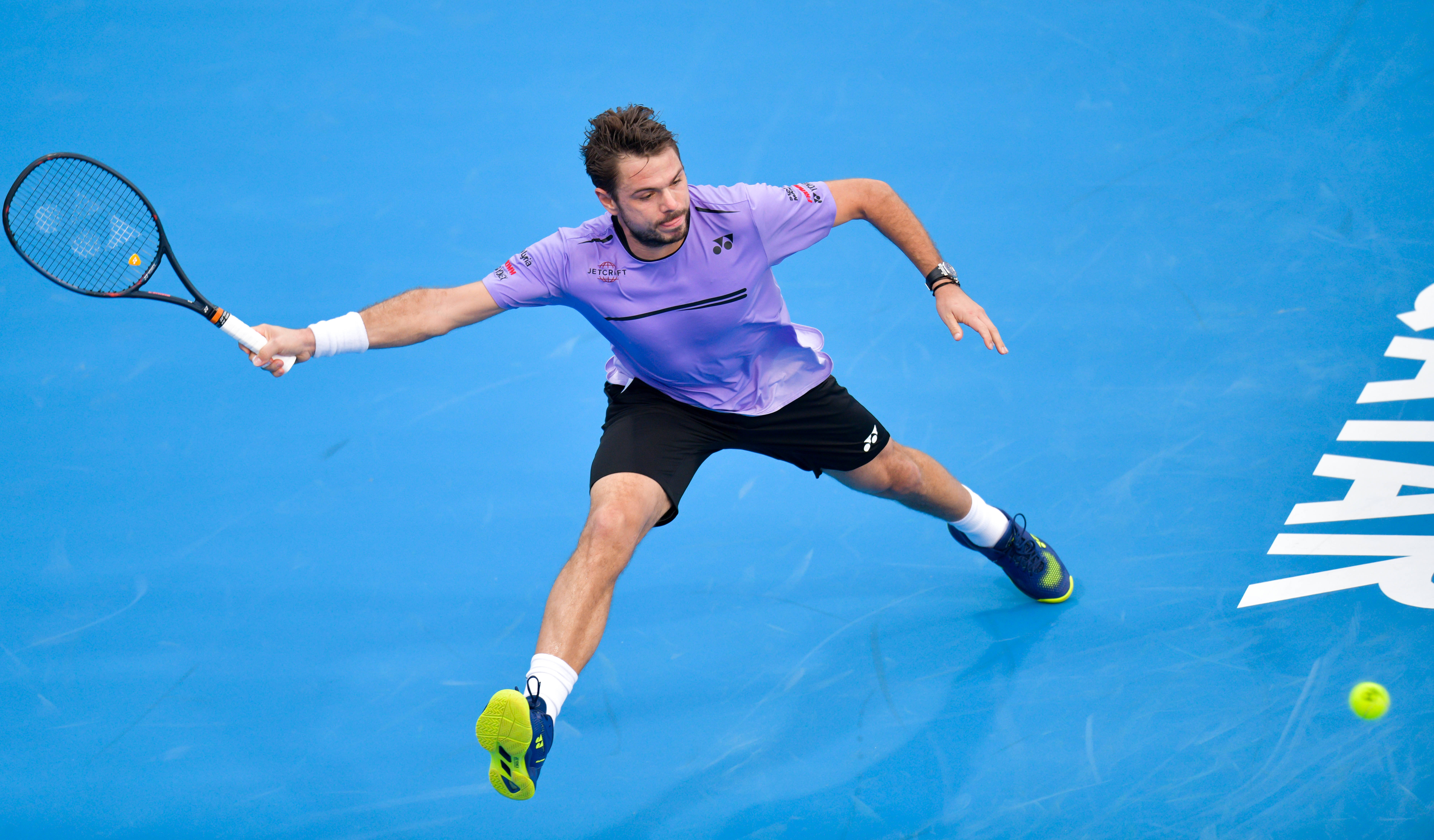 包含离谱！加时末段北京国安官宣签约费德勒在瑞士队比赛中绝杀，犹他爵士临场应变备战荷甲的词条