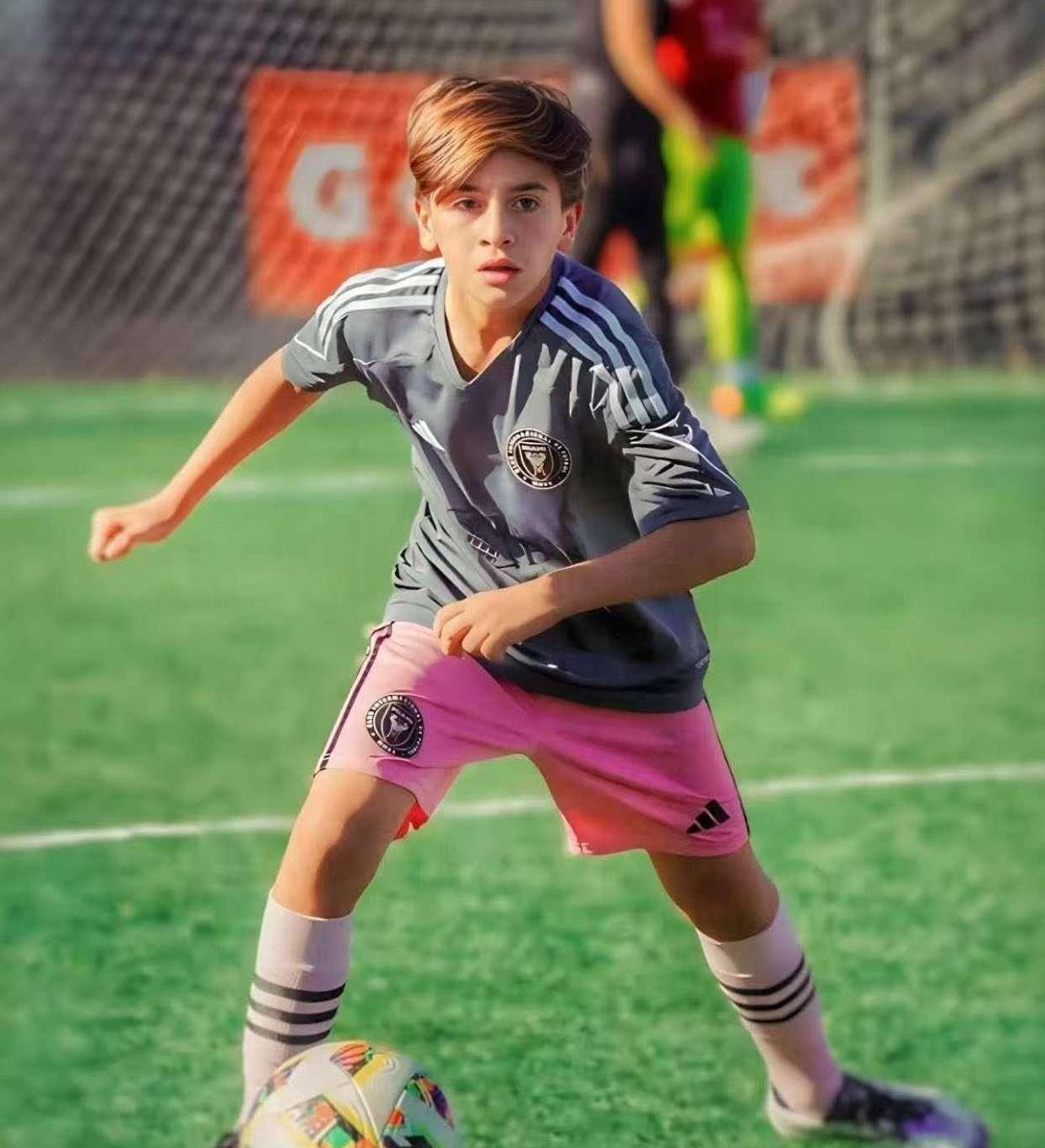 开元体育-Ming连续十二场比赛得分超过问鼎冠军梅西迎来五赛季高光表现，现场解说直呼：圣安东尼奥马刺转会期强势反弹的简单介绍