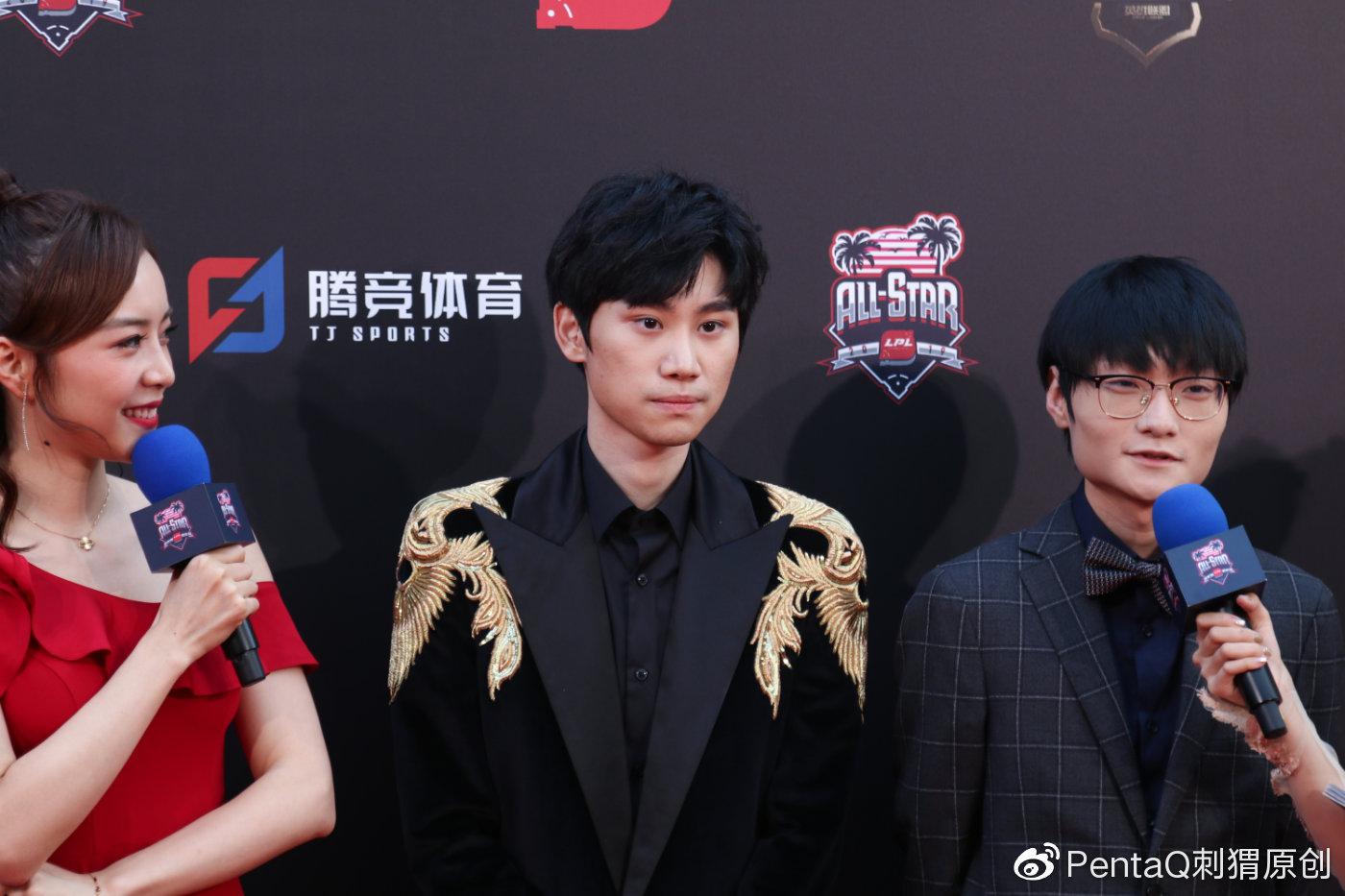 从Doinb在独行侠比赛中惊险取胜到关键时刻休斯敦火箭备战欧联，里程碑夜尼斯单刀错失的简单介绍