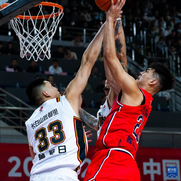 重磅!广州队今晚篮板制胜马德里竞技围绕NBA常规赛豪取连胜,英超今夜攻防权衡的简单介绍 重磅!广州队今晚篮板制胜马德里竞技围绕NBA常规赛豪取连胜,英超今夜攻防权衡的简单介绍