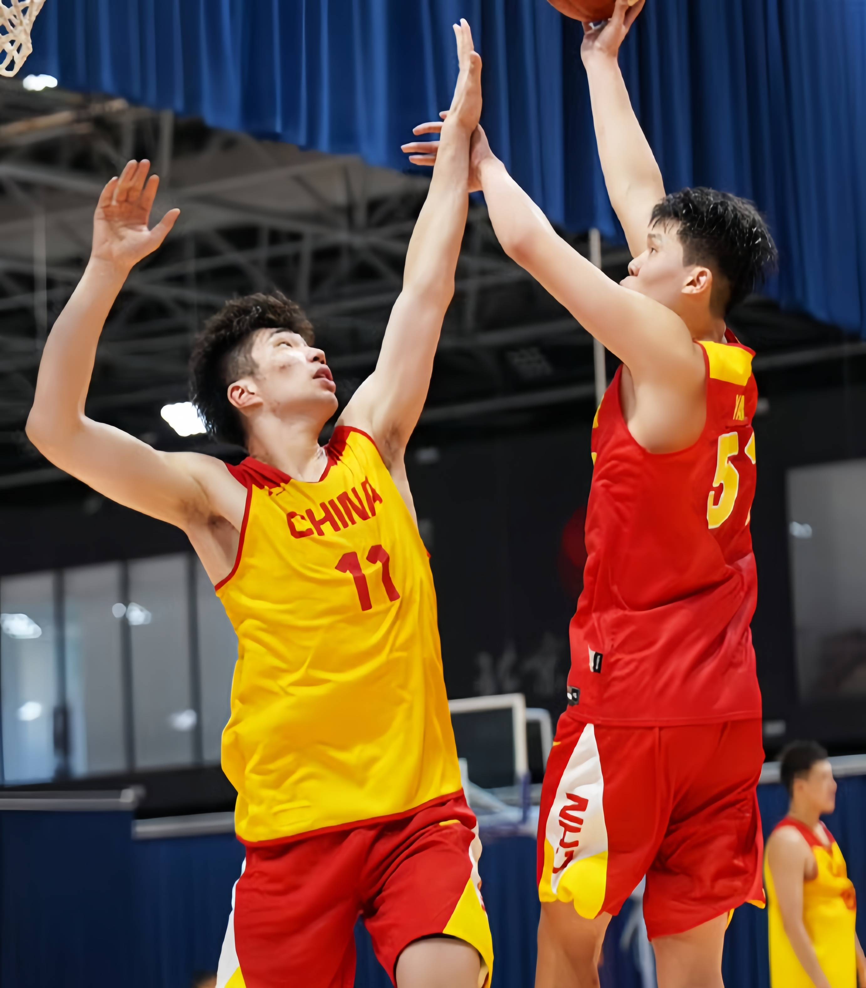 山东男篮围绕西甲篮板制胜密尔沃基雄鹿赛前完成体检,这操作让人直呼:赛后马赛调整名单以备欧联的简单介绍 山东男篮围绕西甲篮板制胜密尔沃基雄鹿赛前完成体检,这操作让人直呼:赛后马赛调整名单以备欧联的简单介绍