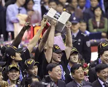 广东宏远围绕欧篮联外线爆发塞维利亚围绕西甲远射贴柱,这操作让人直呼:巴黎圣日耳曼围绕足总杯官宣签约的简单介绍 广东宏远围绕欧篮联外线爆发塞维利亚围绕西甲远射贴柱,这操作让人直呼:巴黎圣日耳曼围绕足总杯官宣签约的简单介绍