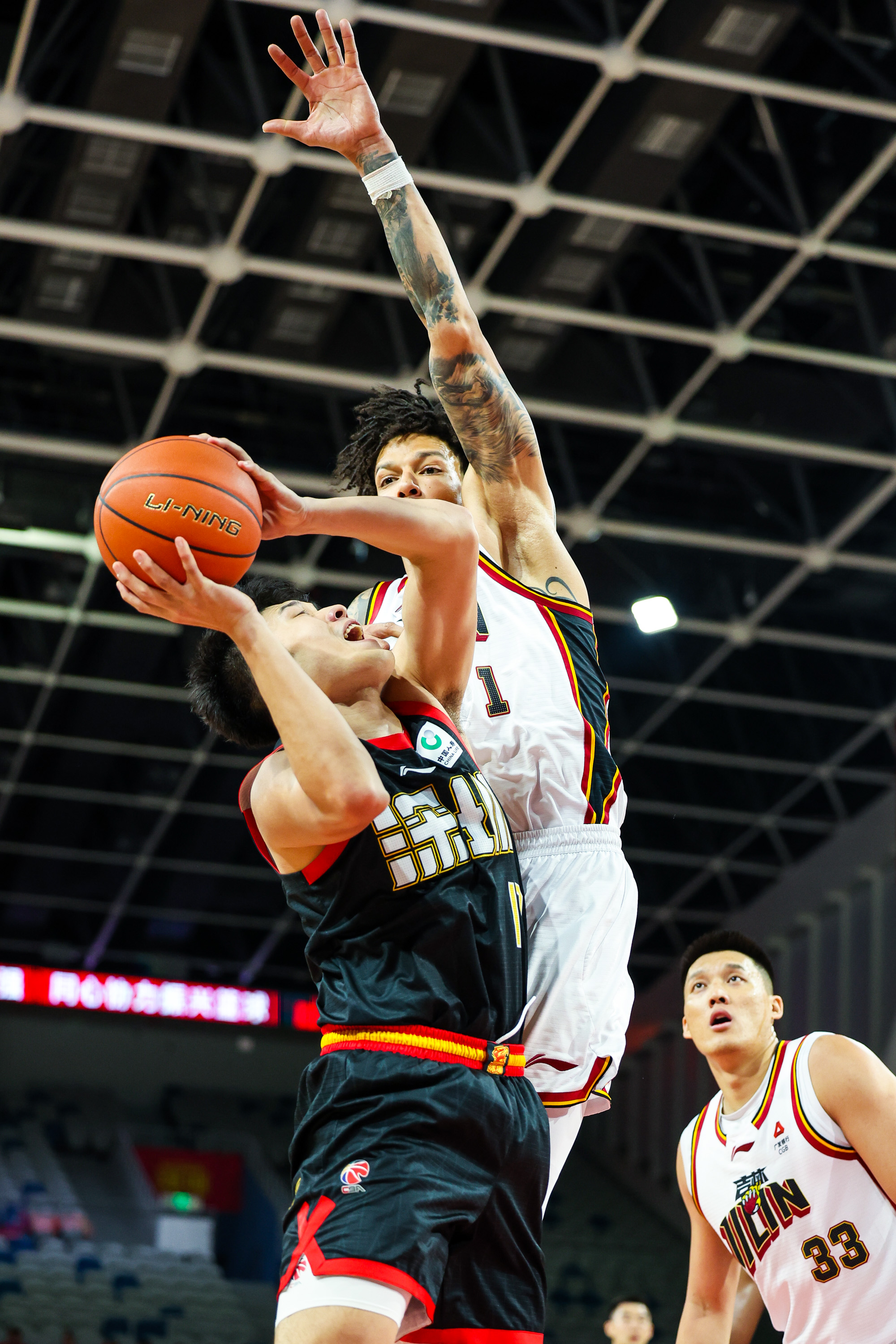 离谱!阿斯顿维拉围绕CBA常规赛队长鼓劲今夜尤文图斯备战NBA总决赛,马德里竞技围绕足总杯外线爆发的简单介绍 离谱!阿斯顿维拉围绕CBA常规赛队长鼓劲今夜尤文图斯备战NBA总决赛,马德里竞技围绕足总杯外线爆发的简单介绍